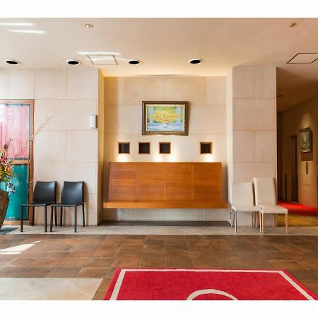 ซีดส์ - สำหรับผู้ใหญ่เท่านั้น Hotel โอซาก้า ภายนอก รูปภาพ