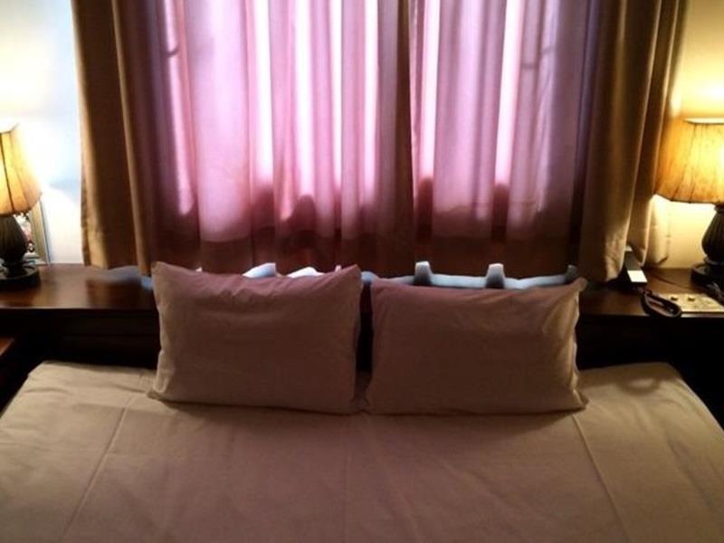 ซีดส์ - สำหรับผู้ใหญ่เท่านั้น Hotel โอซาก้า ภายนอก รูปภาพ